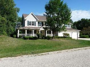 997 Reserve Ct, Fox Lake, IL 60020