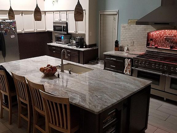 5th image of 9601 Glenox Ln
