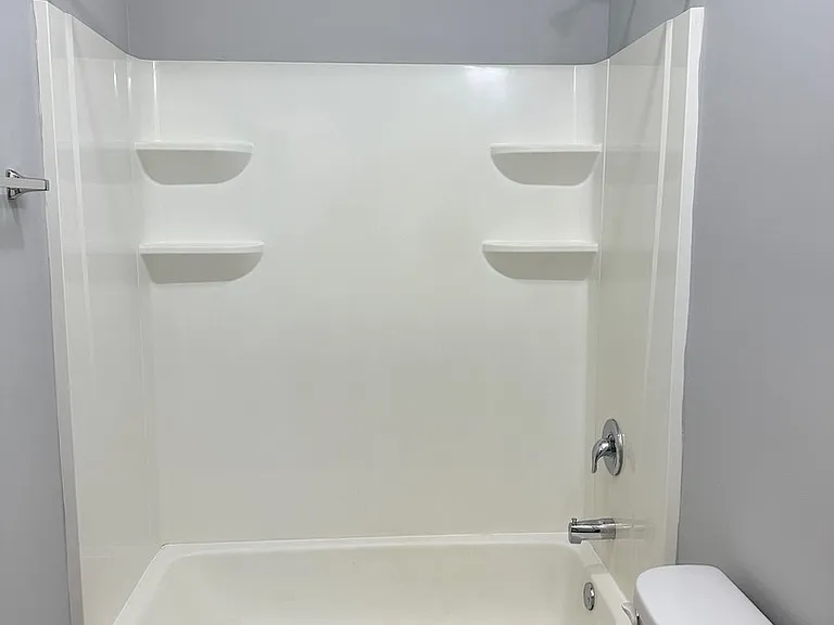 811 E Main St #1E — Photo 11