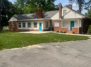 5701 Monument Ave, Richmond, VA 23226