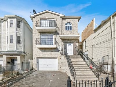 631 Hunterdon St, Newark, NJ, 07108