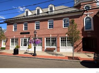 1020 Boston Post Rd APT 302, Darien, CT 06820