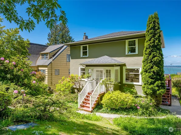 239 N Garden Street, Bellingham, WA 98225