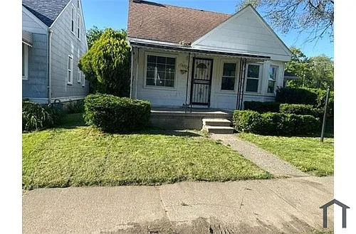 14493 Kilbourne St Photo 1