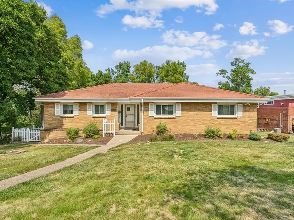 66 Swallow Hill Rd, Carnegie, PA 15106