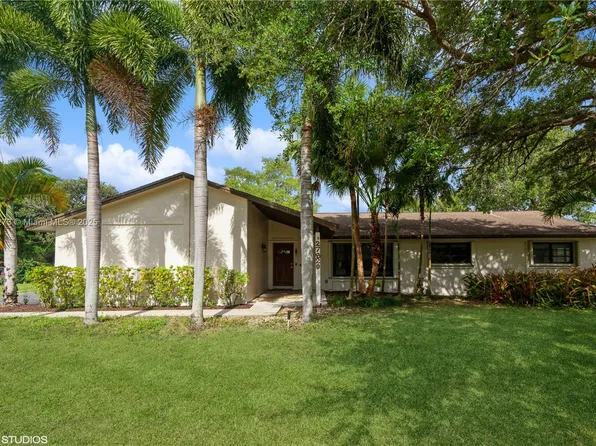 27820 SW 164th Ct, Homestead, FL 33031