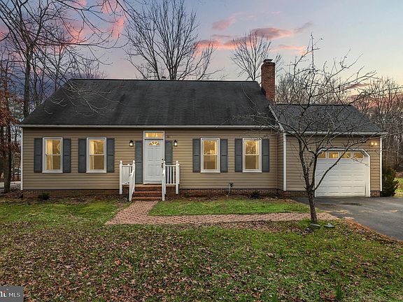 2nd image of 5814 Queens Mill Cir