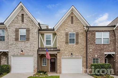 202 Ashmere Ct Photo 1