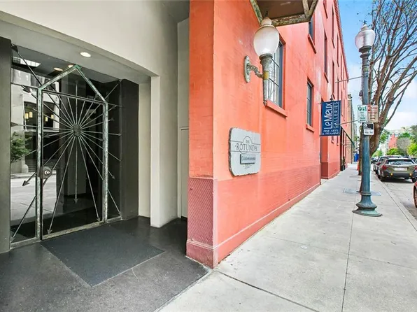 330 Julia St APT 223, New Orleans, LA 70130