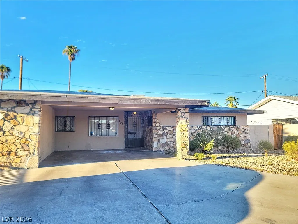 3 bed, 2.0 bath, 1653 sqft, $2,150 — Photo 1