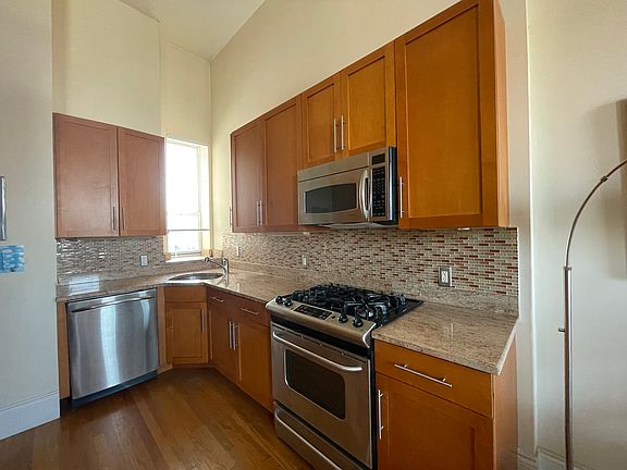 4th image of 229 W 116th St APT 6B