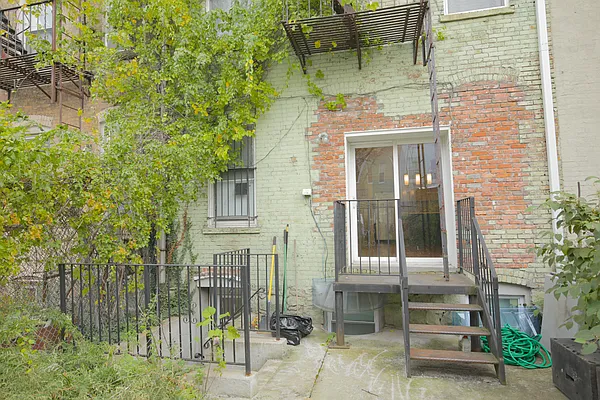 Rented by JB Mac Real Estate Inc. | media 31