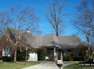 7192 E Oakenshaw Dr, Fishers, IN 46038