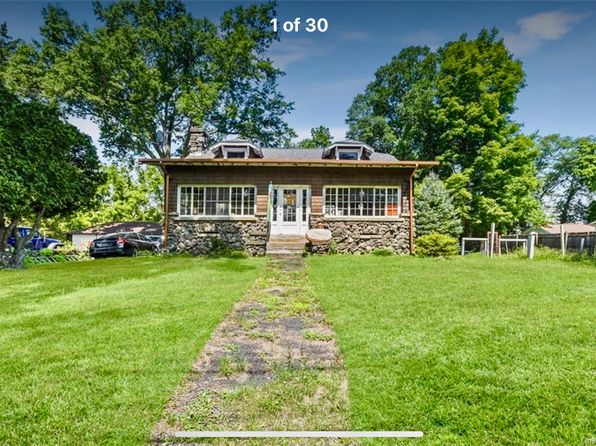 217 Old Bates Gates Rd #1