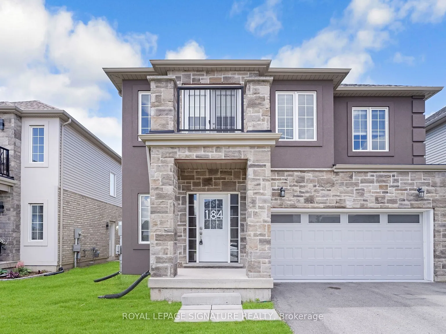 4 bed, $2,700 — Photo 2