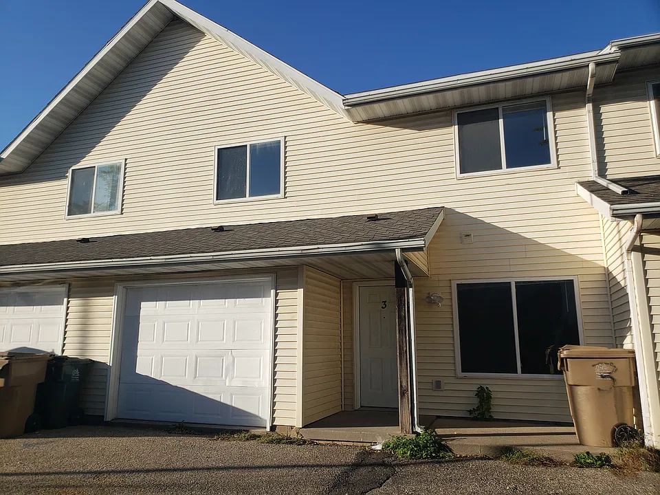 1115 Gammon Ln #3