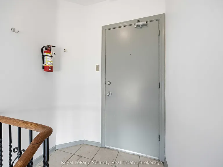 58 Leduc Dr #3 — Photo 22
