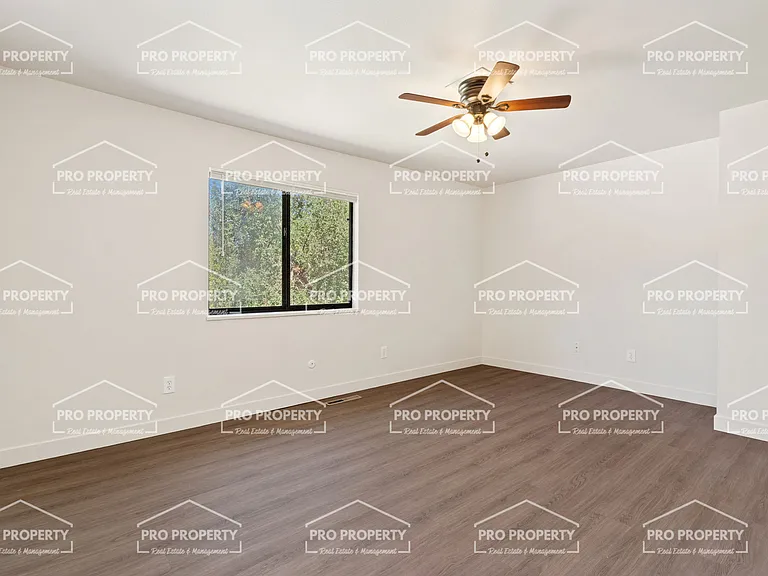 2576 Gilpin Ct — Photo 14