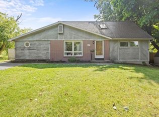 617 Rumson Rd, Rochester, NY 14616