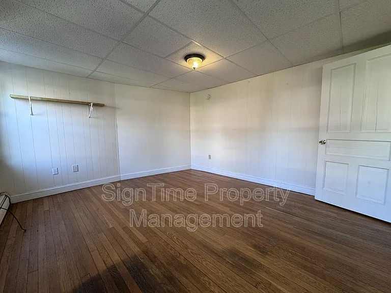 821 Washington Ave #1W — Photo 9