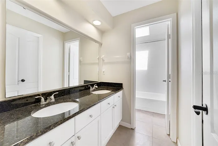 15601 Bay Vista Dr — Photo 16