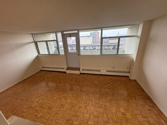2nd image of 70 McEwen Ave #1003