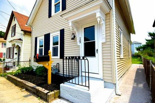 1st image of 15 Eddy St