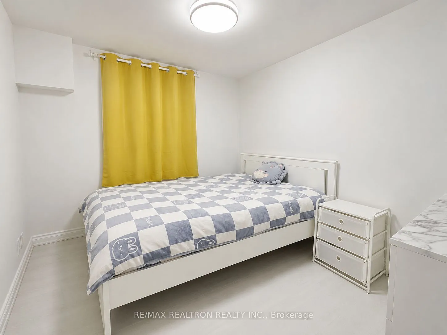 3 bed, $3,200 — Photo 3