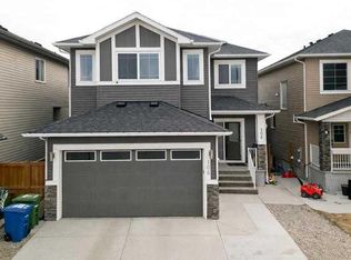 106 W Baysprings Gdns SW, Airdrie, AB T4B 5C6