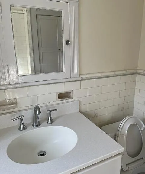 Poplar St — Photo 13