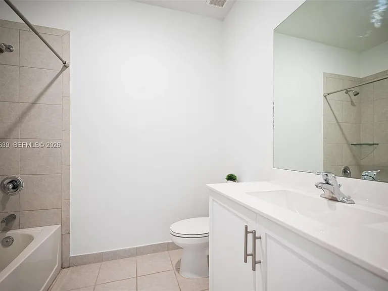 11949 SW 245th Ter — Photo 12