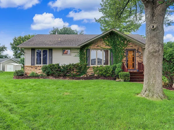 114 3rd St NE, Bondurant, IA 50035