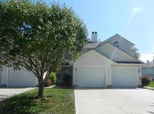 1335 SE Norwood Dr, Lees Summit, MO 64081