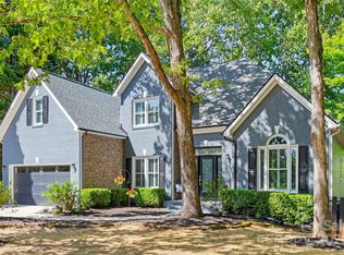 9001 Windjammer Dr, Tega Cay, SC 29708