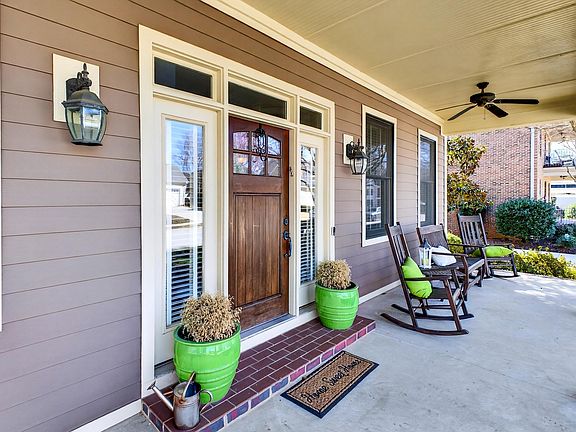 2nd image of 101 Bell Rd