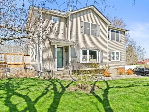 30 Ambassador Lane, Newburgh, NY 12550