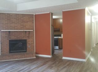 1105 Summer Brook Rd, Atlanta, GA 30349