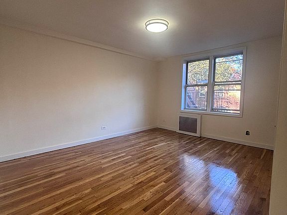 3rd image of 6555 Broadway APT 2A