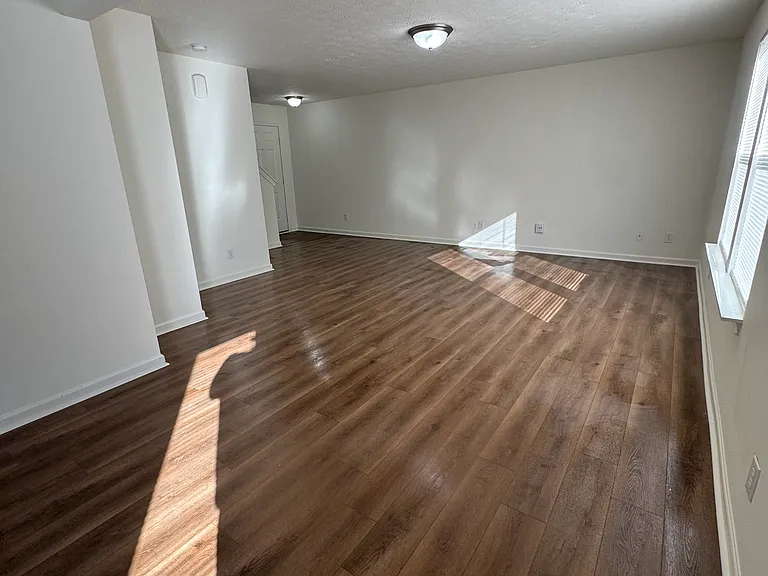 665 Bridgebend Run — Photo 11