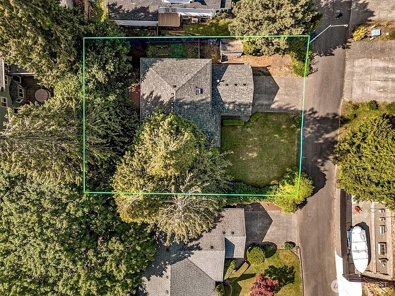 5th image of 11412 NW 7th Court