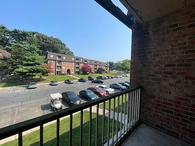 Autumn Ridge Apartments — Photo 89