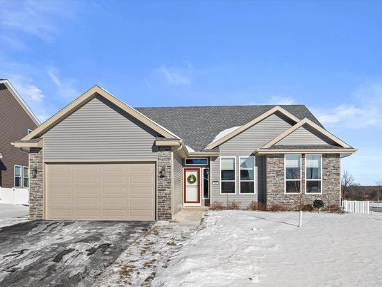 240 Cherry Street, Edgerton, WI 53534