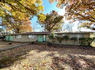 520 E 5th St, Russellville, AR 72801