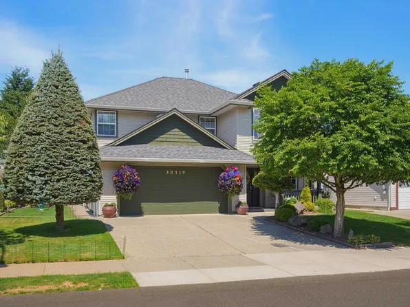 30719 Crestview Ave, Abbotsford, BC V2T 6R6