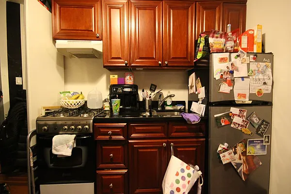 Rented by Dynamik Realty | media 10