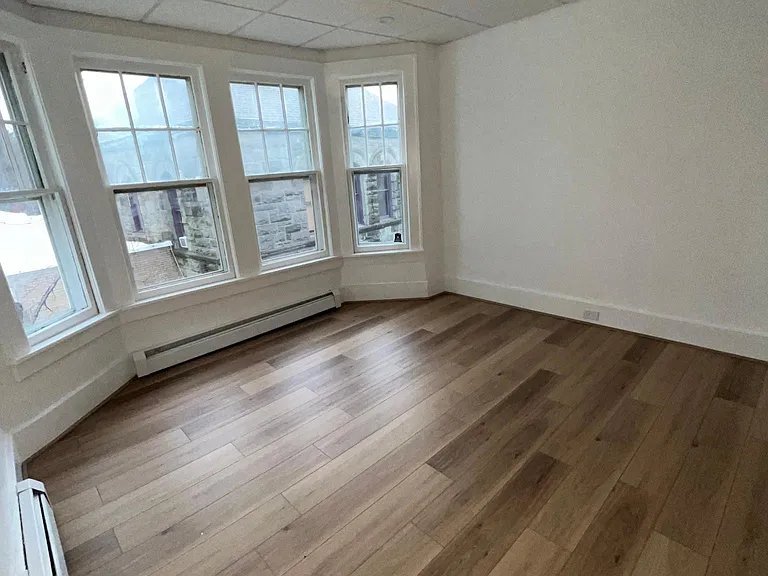 7 Law St #3 — Photo 11