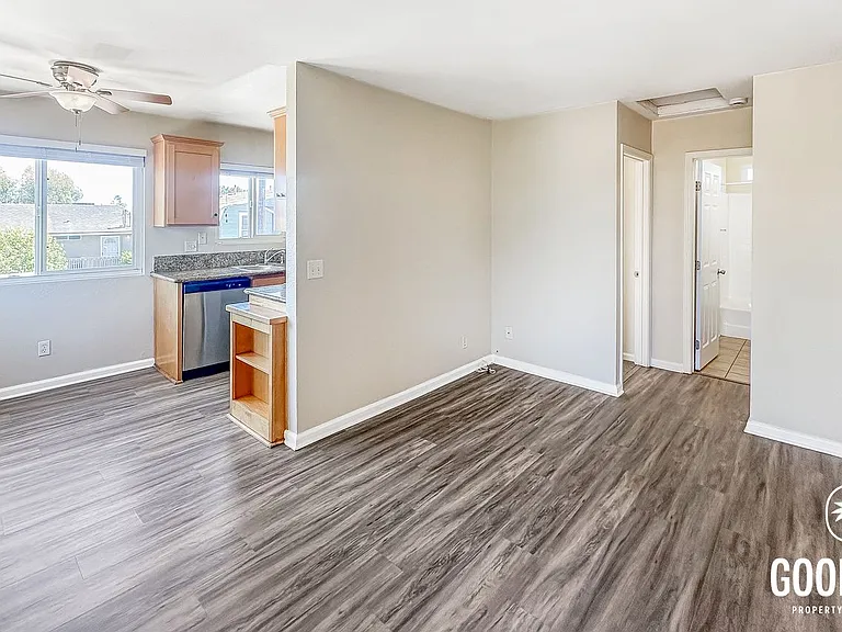 3053 C St #2 — Photo 4
