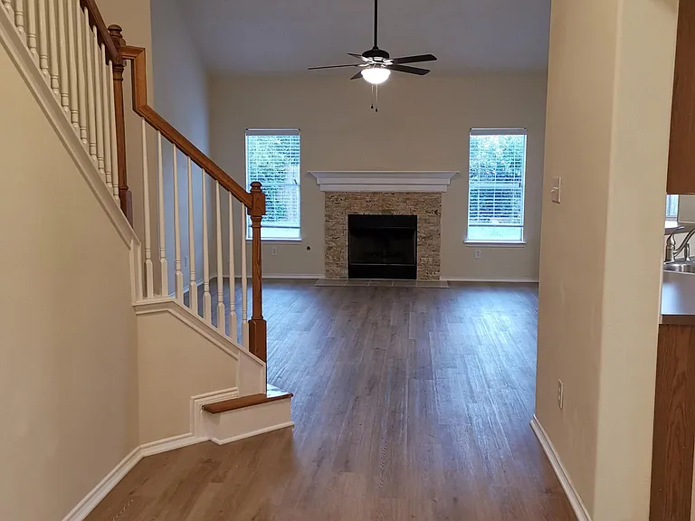 2722 Harte Ct — Photo 9