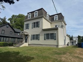 56 Woodward Ave, Rutherford, NJ