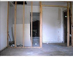 3rd image of 1202 W Ball St